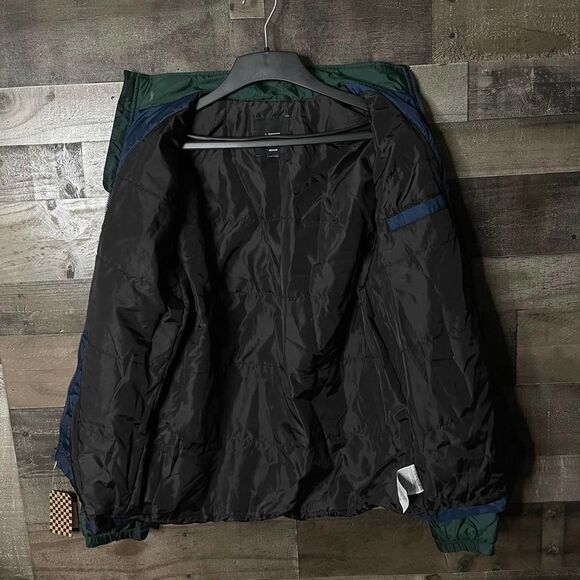 NWT Vans Urban Outfitters Windbreaker Medium - Picture 4 of 4